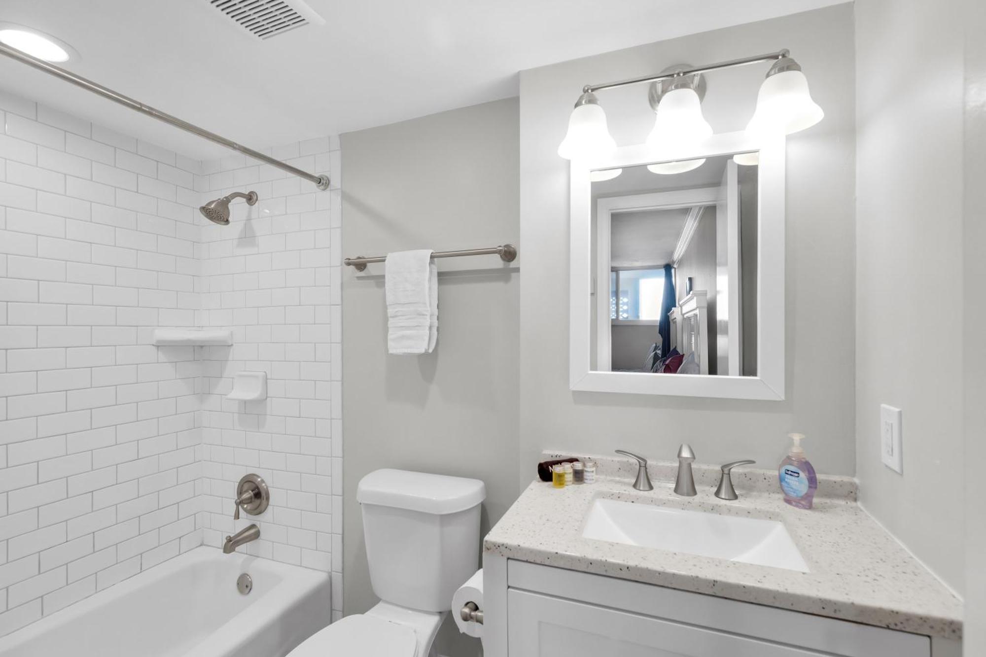 키웨스트 St Kitts - Downtown Waterfront Penthouse Pool Dock Parking 빌라 외부 사진