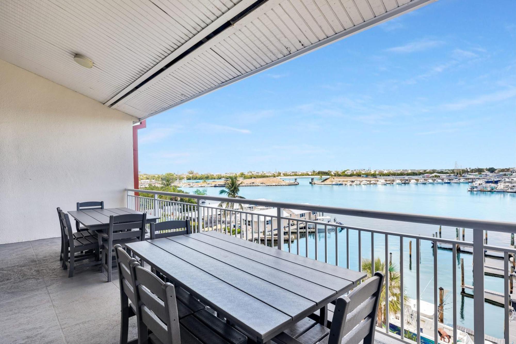 키웨스트 St Kitts - Downtown Waterfront Penthouse Pool Dock Parking 빌라 외부 사진
